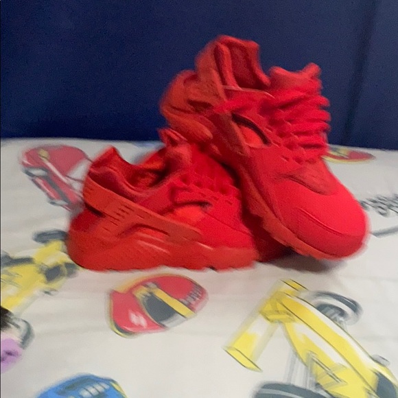 Red Huaraches laced up - Picture 2 of 2